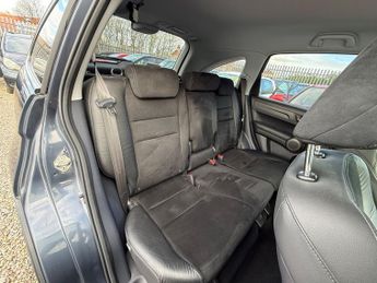 Honda CR-V I-VTEC ES