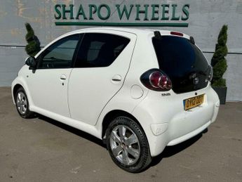 Toyota AYGO 1.0 VVT-i Fire Euro 5 5dr