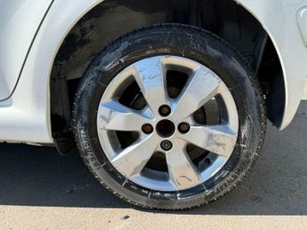 Toyota AYGO 1.0 VVT-i Fire Euro 5 5dr