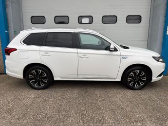 Mitsubishi Outlander 2.0h 12kWh 4h CVT 4WD Euro 6 (s/s) 5dr