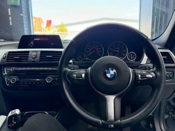 BMW 3 SERIES 2.0 320d M Sport Auto Euro 6 (s/s) 4dr
