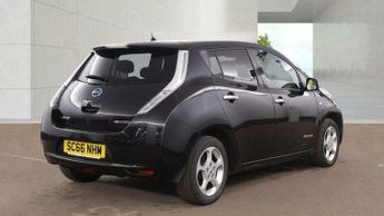 Nissan Leaf 30kWh Acenta Auto 5dr