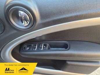 MINI Countryman 1.6 COOPER D