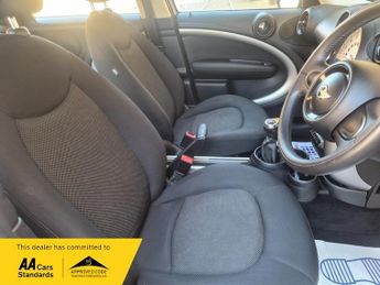 MINI Countryman 1.6 COOPER D