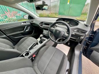 Peugeot 308 BLUE HDI S/S ACCESS Ex Police