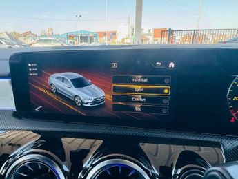 Mercedes-Benz CLA 1.3 CLA180 AMG Line (Premium Plus 2) Coupe 7G-DCT Euro 6 (s/s) 4