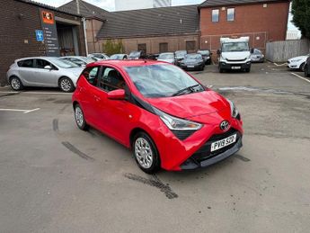 Toyota AYGO VVT-I X-PLAY X-SHIFT