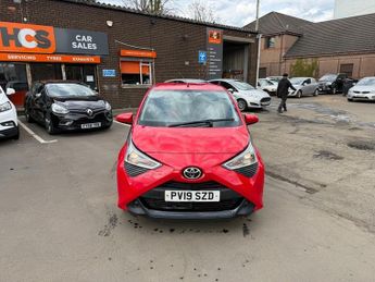 Toyota AYGO VVT-I X-PLAY X-SHIFT