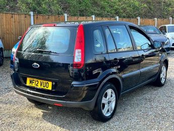 Ford Fusion 1.4 Zetec 5dr