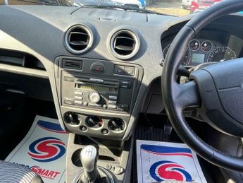 Ford Fusion 1.4 Zetec 5dr