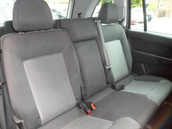 Vauxhall Zafira DESIGN