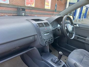 Volkswagen Polo SE (75BHP)