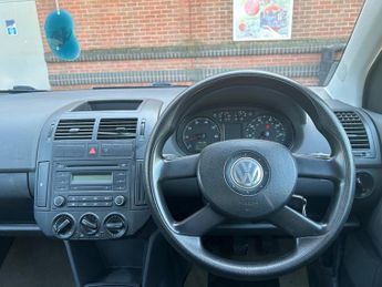 Volkswagen Polo SE (75BHP)