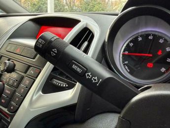 Vauxhall Astra 1.6 16v SRi Euro 5 5dr