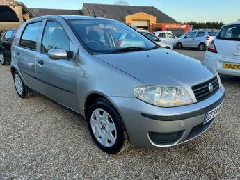 Fiat Punto 1.2 Dynamic Hatchback 5dr Petrol Automatic (136 g/km, 60 bhp)