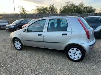 Fiat Punto 1.2 Dynamic Hatchback 5dr Petrol Automatic (136 g/km, 60 bhp)
