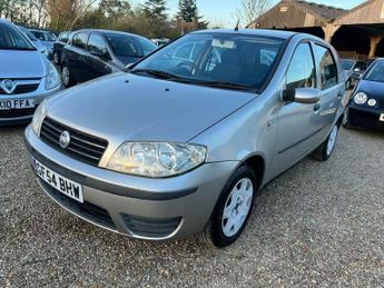 Fiat Punto 1.2 Dynamic Hatchback 5dr Petrol Automatic (136 g/km, 60 bhp)
