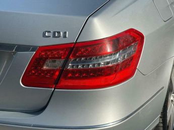 Mercedes-Benz E Class 2.1 E220 CDI BlueEfficiency Executive SE G-Tronic+ Euro 5 (s/s) 