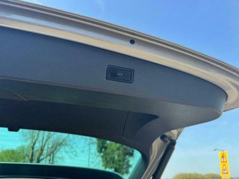 Volkswagen Tiguan 1.5 TSI EVO R-Line Tech DSG Euro 6 (s/s) 5dr