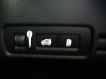 Volvo XC40 RECHARGE T5 R-DESIGN PRO