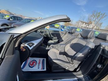 Renault Megane DYNAMIQUE TOMTOM TCE