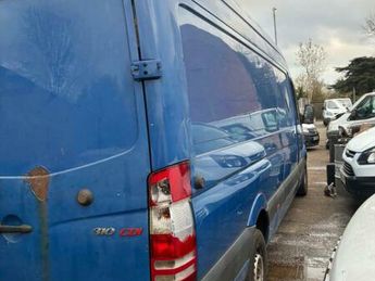 Mercedes-Benz Sprinter 2.1 310 CDi RWD L3 H3 4dr