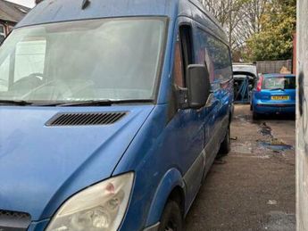 Mercedes-Benz Sprinter 2.1 310 CDi RWD L3 H3 4dr