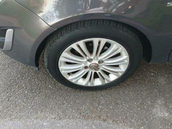 Vauxhall Corsa 1.4 16V SE Euro 5 5dr