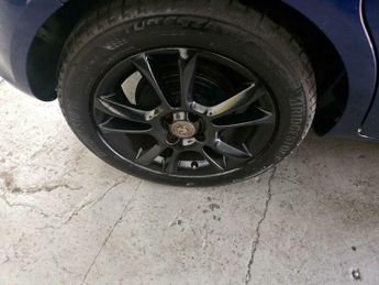 Vauxhall Corsa 1.2i 16v Design 5dr (a/c)