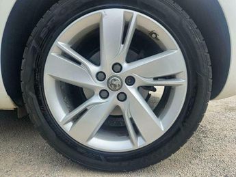 Vauxhall Astra 1.6 16v SRi Auto Euro 5 5dr