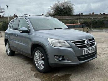 Volkswagen Tiguan 2.0 TDI Sport 4WD Euro 4 5dr