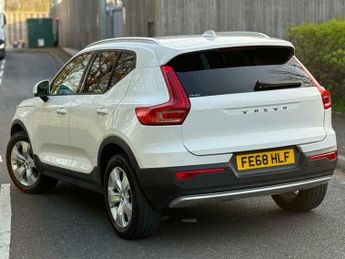Volvo XC40 Petrol