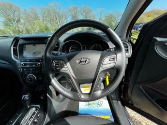 Hyundai Santa Fe 2.2 CRDi Blue Drive Premium Auto 4WD Euro 6 (s/s) 5dr