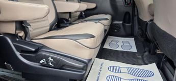Toyota Voxy 1.8L HYBRID AUTO 7 SEATS 5 DR