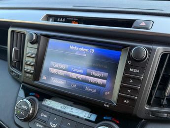 Toyota RAV4 2.0 V-Matic Excel CVT 4WD Euro 6 5dr 151BHP