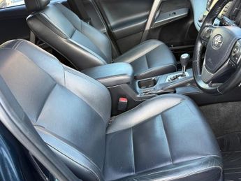 Toyota RAV4 2.0 V-Matic Excel CVT 4WD Euro 6 5dr 151BHP