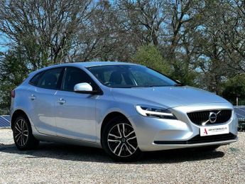 Volvo V40 2.0 T2 Momentum Euro 6 (s/s) 5dr