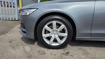 Volvo S90 2.0 D4 Momentum Saloon 4dr Diesel Auto Euro 6 (s/s) (190 ps)