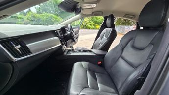 Volvo S90 2.0 D4 Momentum Saloon 4dr Diesel Auto Euro 6 (s/s) (190 ps)