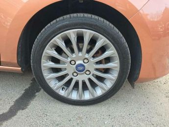 Ford Fiesta 1.0T EcoBoost Zetec B&O Play Series Auto Euro 6 (s/s) 5dr