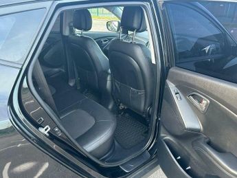 Hyundai IX35 2.0 CRDi SE Auto 4WD Euro 5 5dr (Nav)