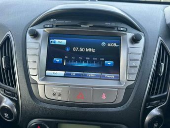 Hyundai IX35 2.0 CRDi SE Auto 4WD Euro 5 5dr (Nav)