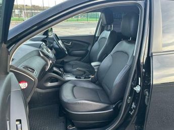 Hyundai IX35 2.0 CRDi SE Auto 4WD Euro 5 5dr (Nav)