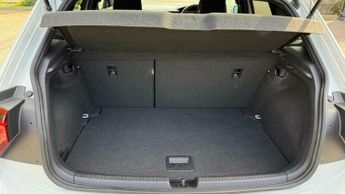 Volkswagen Polo 1.0 TSI R-Line DSG Euro 6 (s/s) 5dr