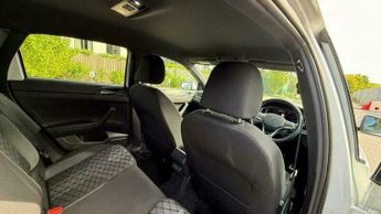 Volkswagen Polo 1.0 TSI R-Line DSG Euro 6 (s/s) 5dr