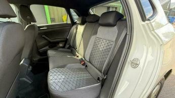 Volkswagen Polo 1.0 TSI R-Line DSG Euro 6 (s/s) 5dr