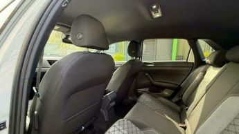 Volkswagen Polo 1.0 TSI R-Line DSG Euro 6 (s/s) 5dr