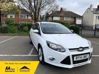 Ford Focus 1.0T EcoBoost Zetec Euro 5 (s/s) 5dr