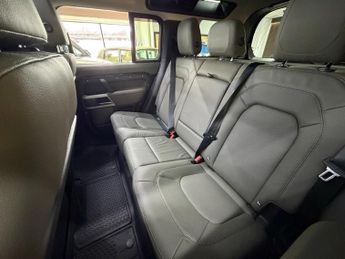 Land Rover Defender 110 DEFENDER XS EDITION D MHE