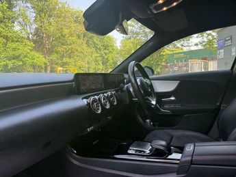 Mercedes-Benz A Class 1.3 A200 AMG Line (Premium) 7G-DCT Euro 6 (s/s) 5dr
